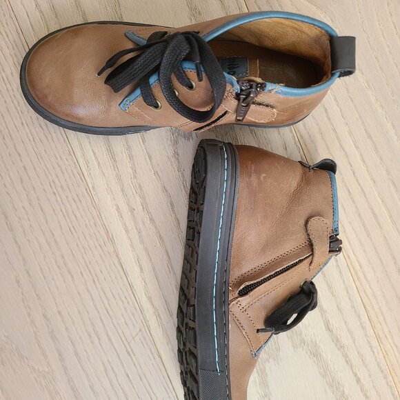 SOLD                     BRAND NEW FRODDO Kids Shoes - Picture 7 of 7